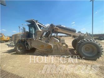 CAT RM400 Asfaltrecyclere