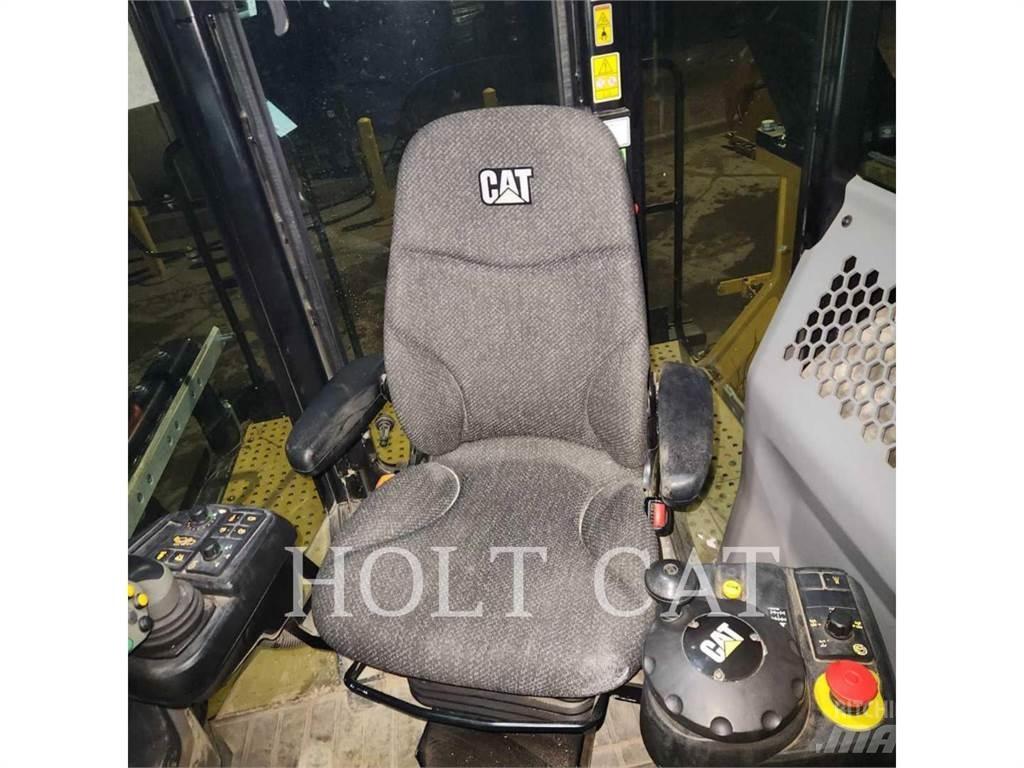 CAT RM400 Asfaltrecyclere