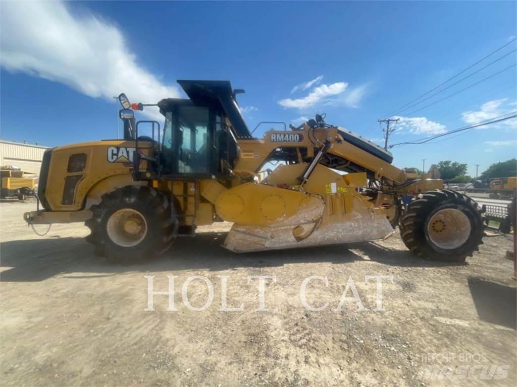 CAT RM400 CAB Asfaltrecyclere