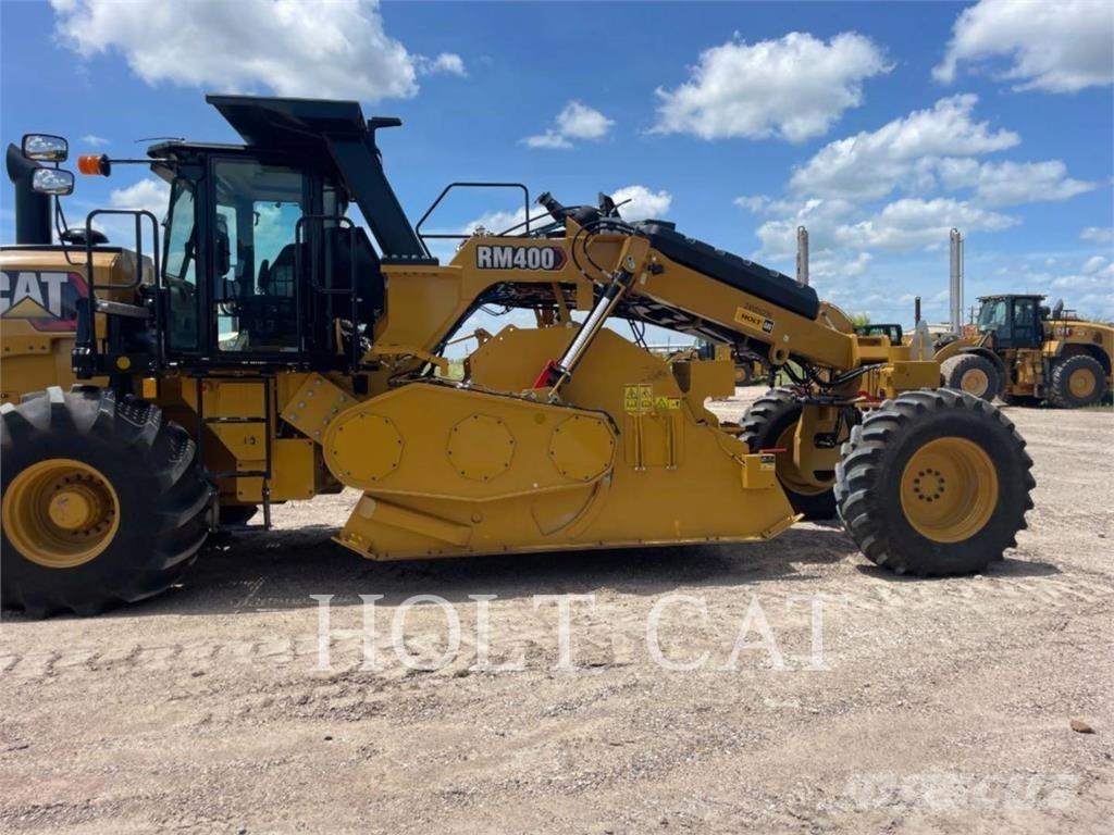 CAT RM400 CAB Asfaltrecyclere