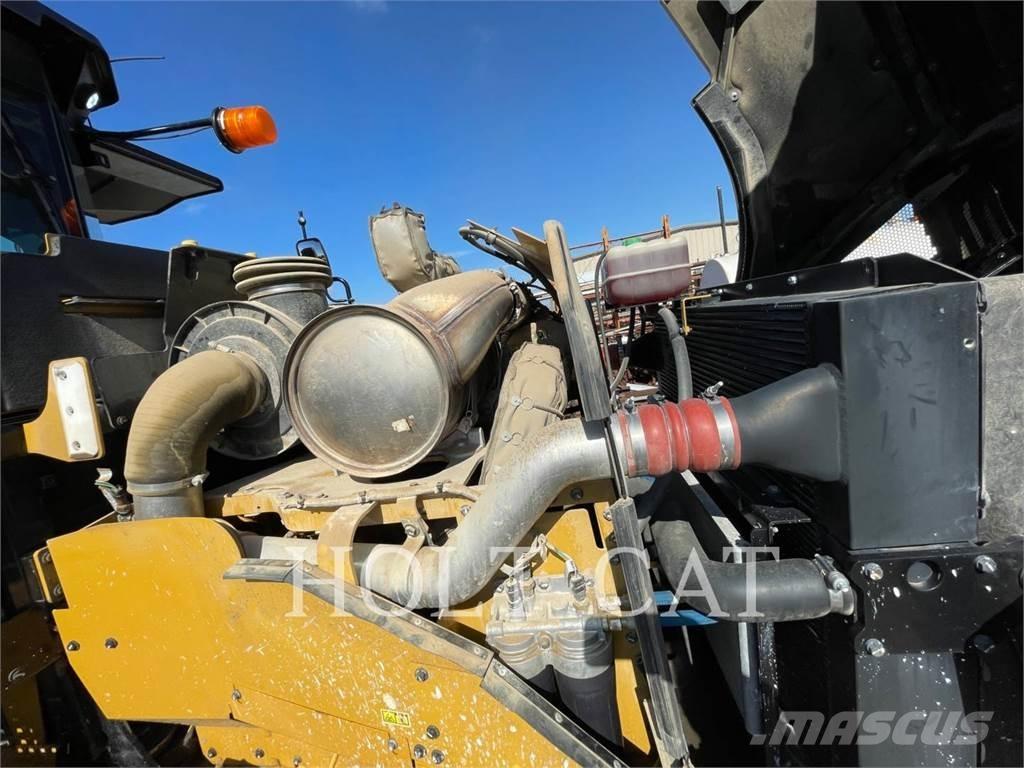 CAT RM400 CAB Asfaltrecyclere