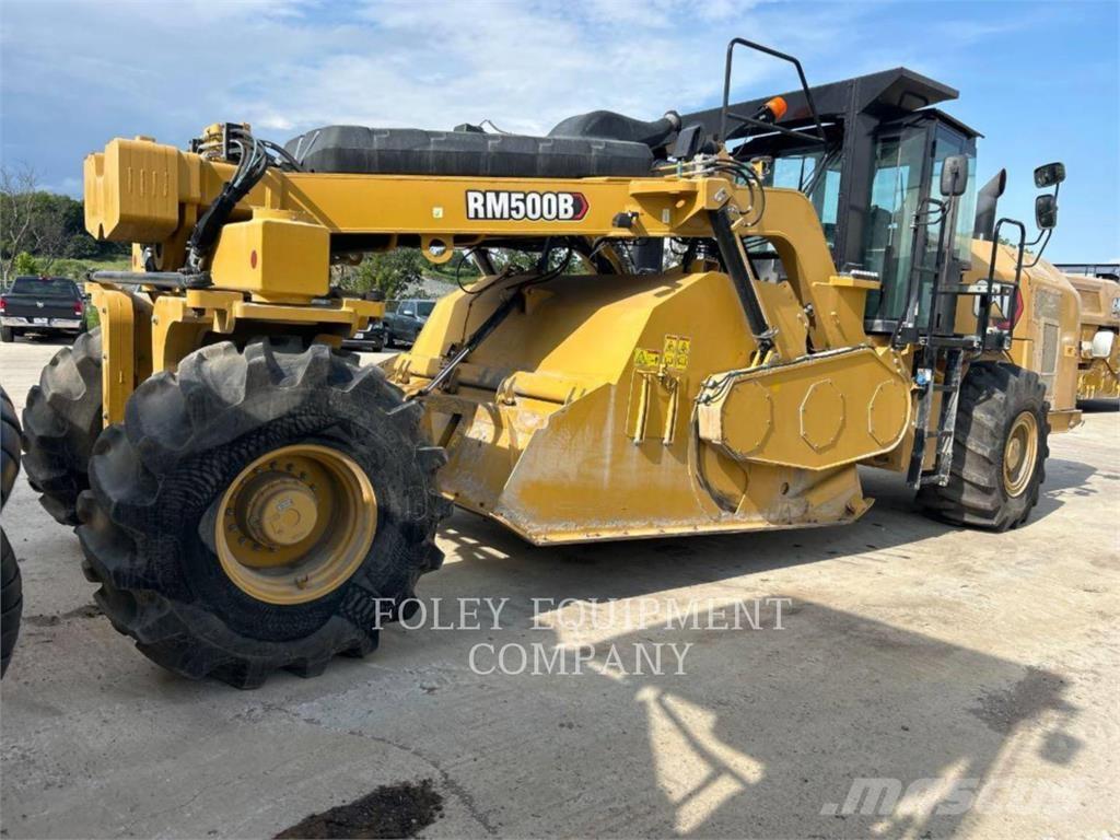 CAT RM500B Asfaltudlæggere