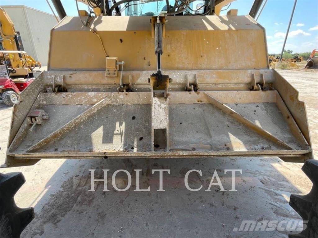 CAT RM500B CAB Asfaltrecyclere