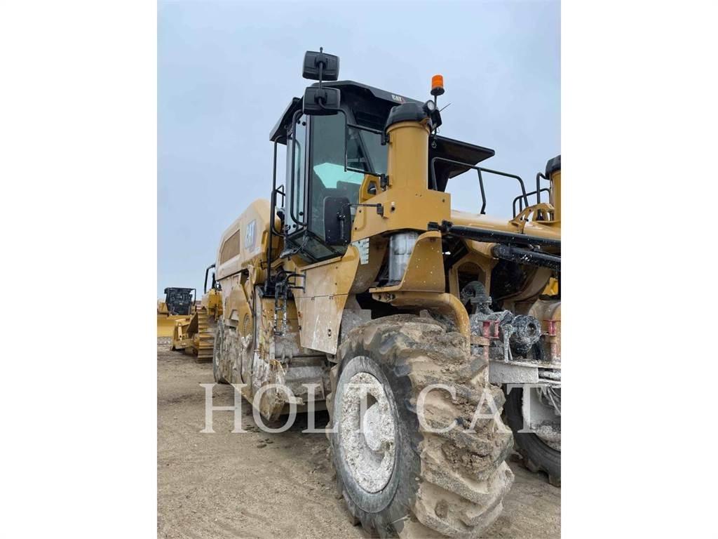 CAT RM600 CAB Asfaltrecyclere