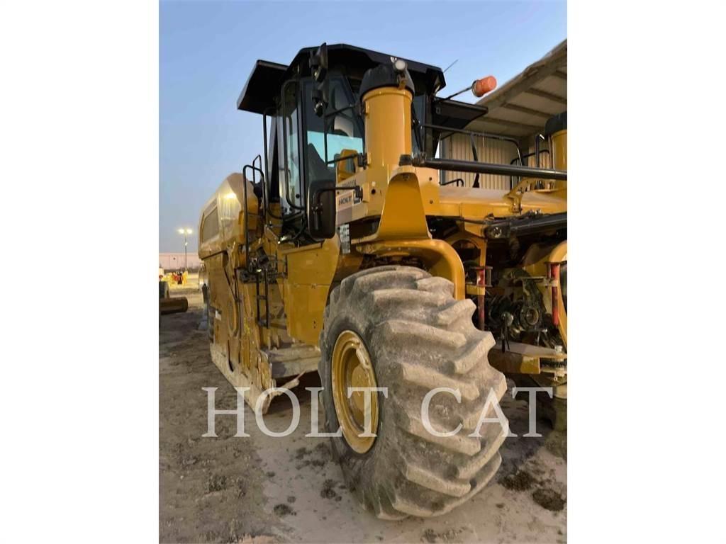 CAT RM800 Asfaltrecyclere