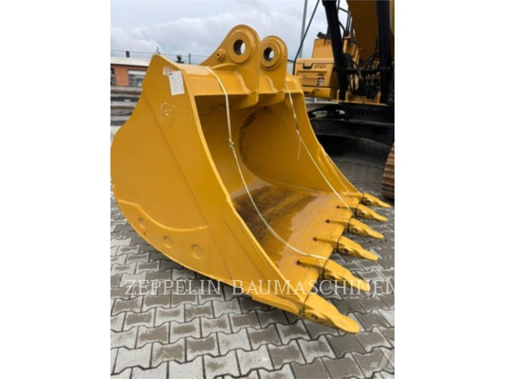 CAT TL2000 Skovle