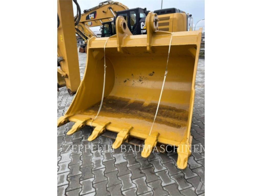 CAT TL2000 Skovle