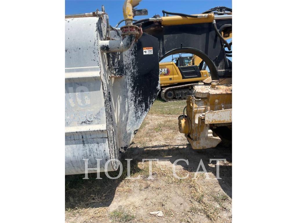 CAT W00 613C Skrabere