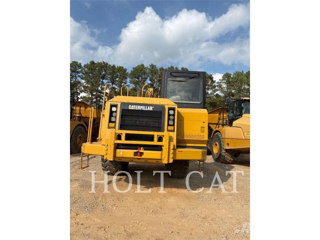 CAT W00 621G Skrabere