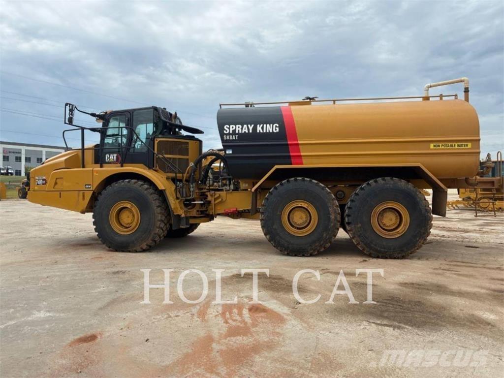 CAT W00 740 Tankbiler