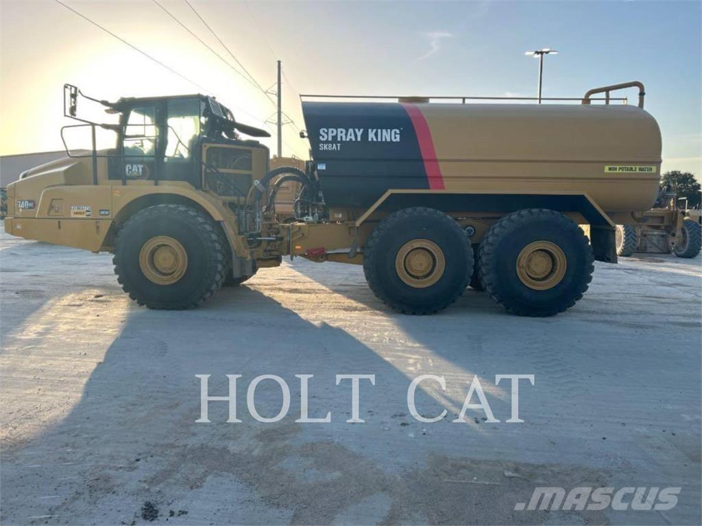 CAT W00 740GC Tankbiler
