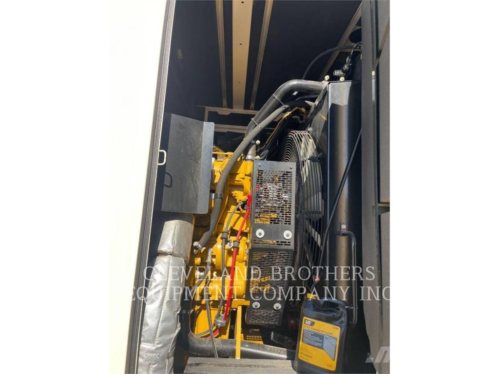 CAT XQ 425 Andre generatorer