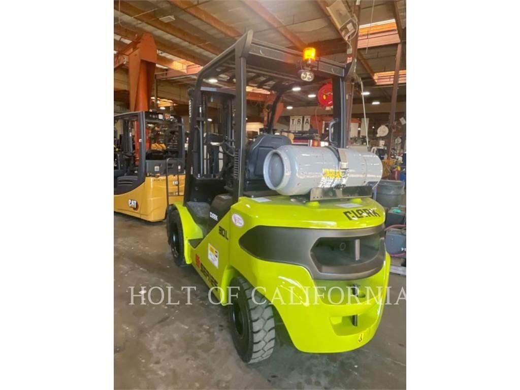 Clark S30L Gaffeltrucks - andre