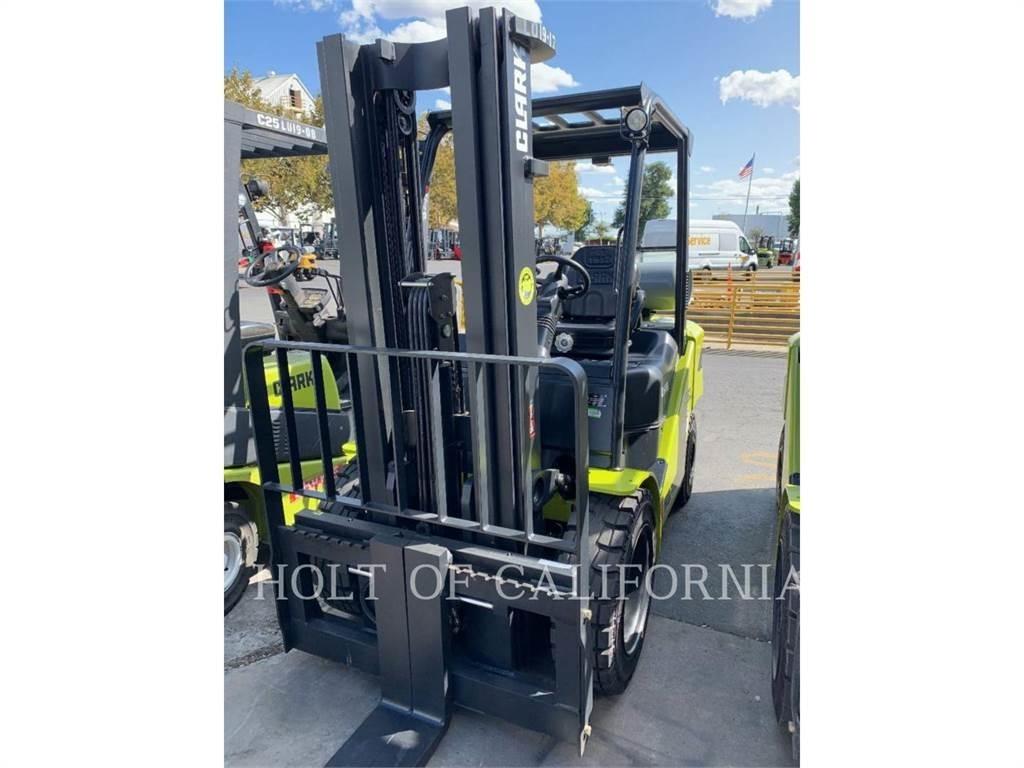 Clark S35L Gaffeltrucks - andre