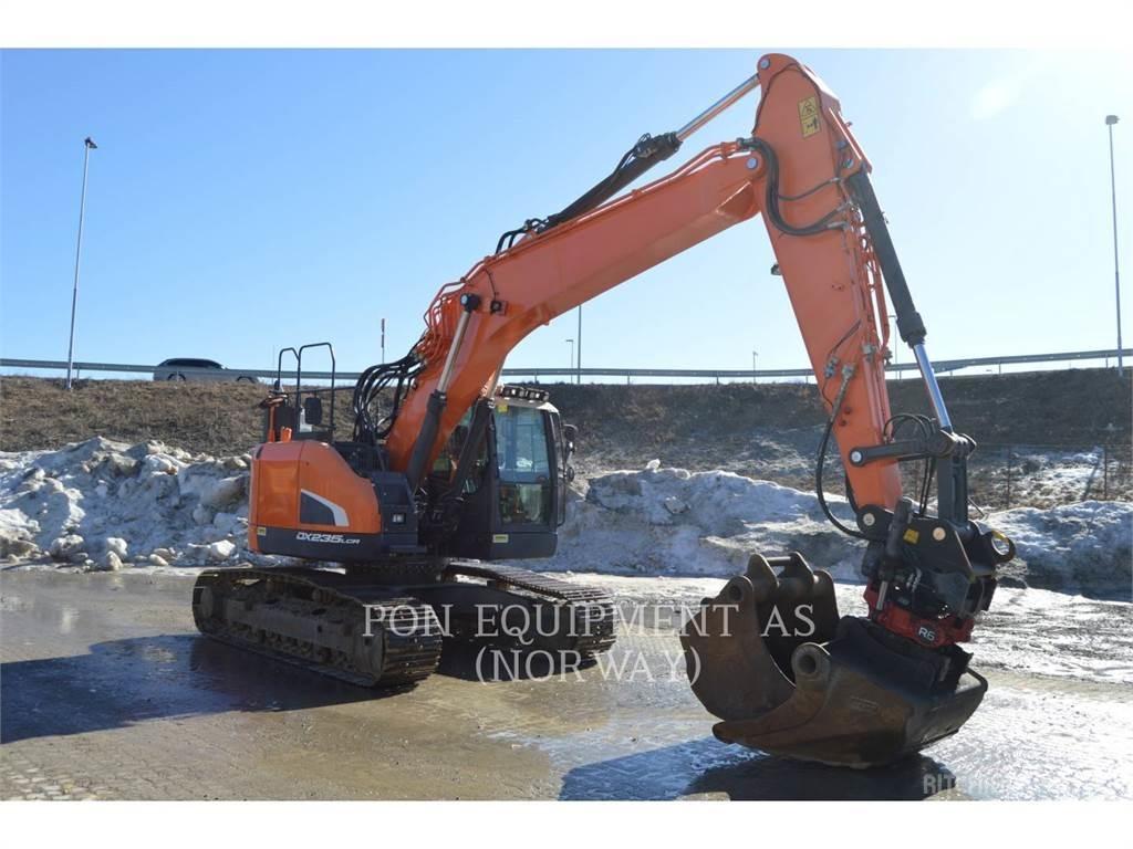 Doosan DX235 Gravemaskiner på larvebånd