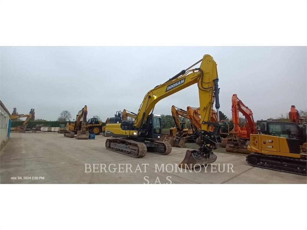 Doosan DX300 Gravemaskiner på larvebånd