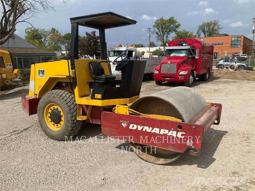 Dynapac CA151D Enkelt tromle