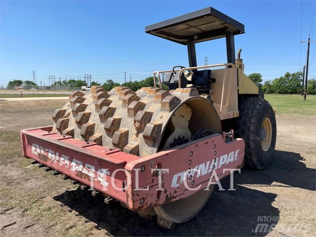 Dynapac CA250D Enkelt tromle