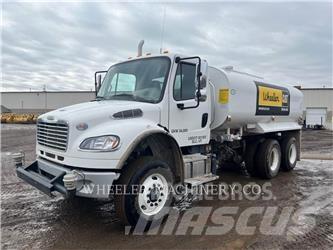 Freightliner WT4000 A Tankbiler
