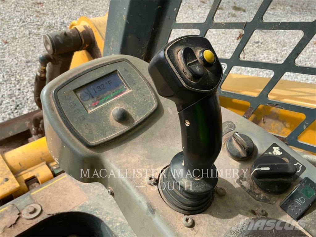 Gehl RT175 Larvebåndslæssere