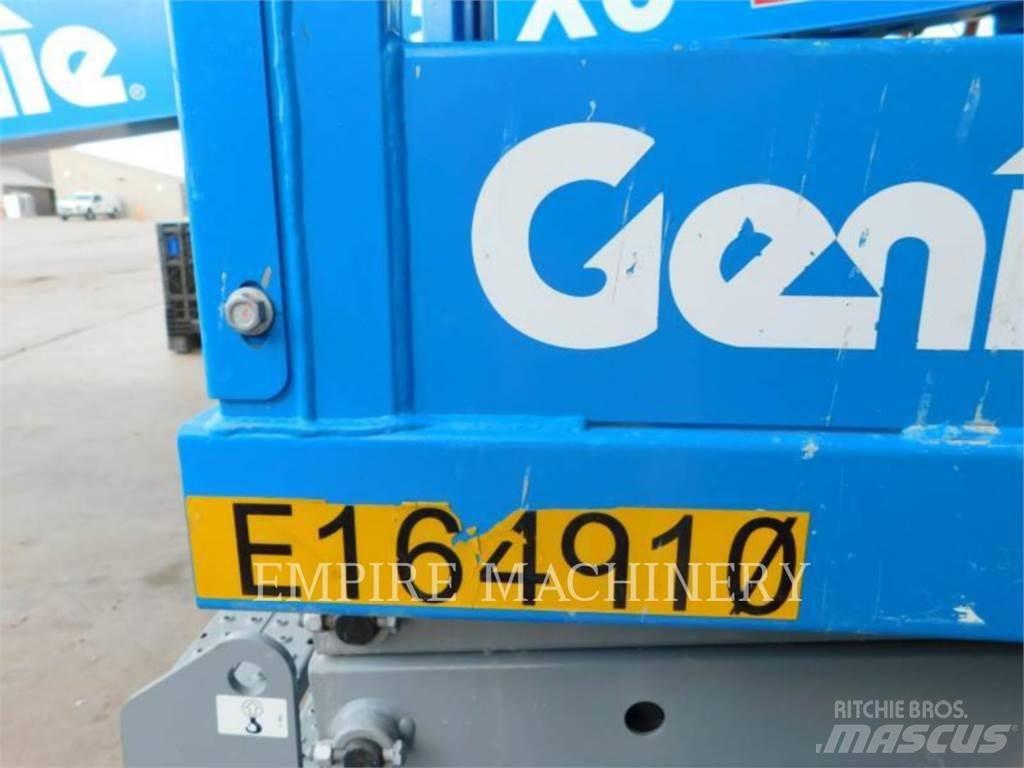 Genie GS1330 Bomlifte med knækarm