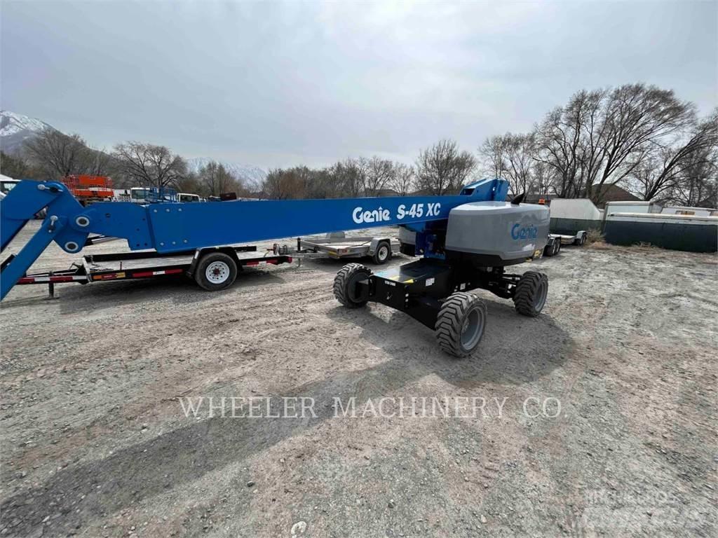 Genie S45XC Bomlifte med knækarm