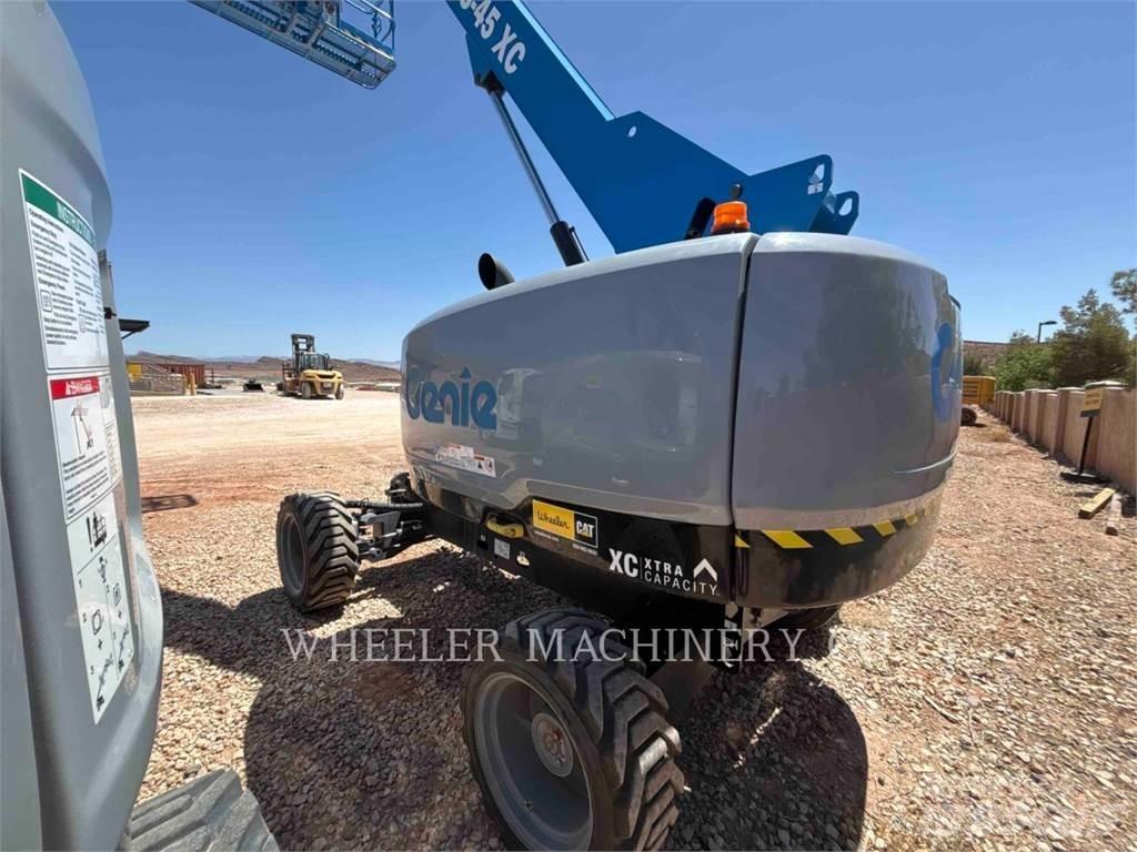 Genie S45XC Bomlifte med knækarm