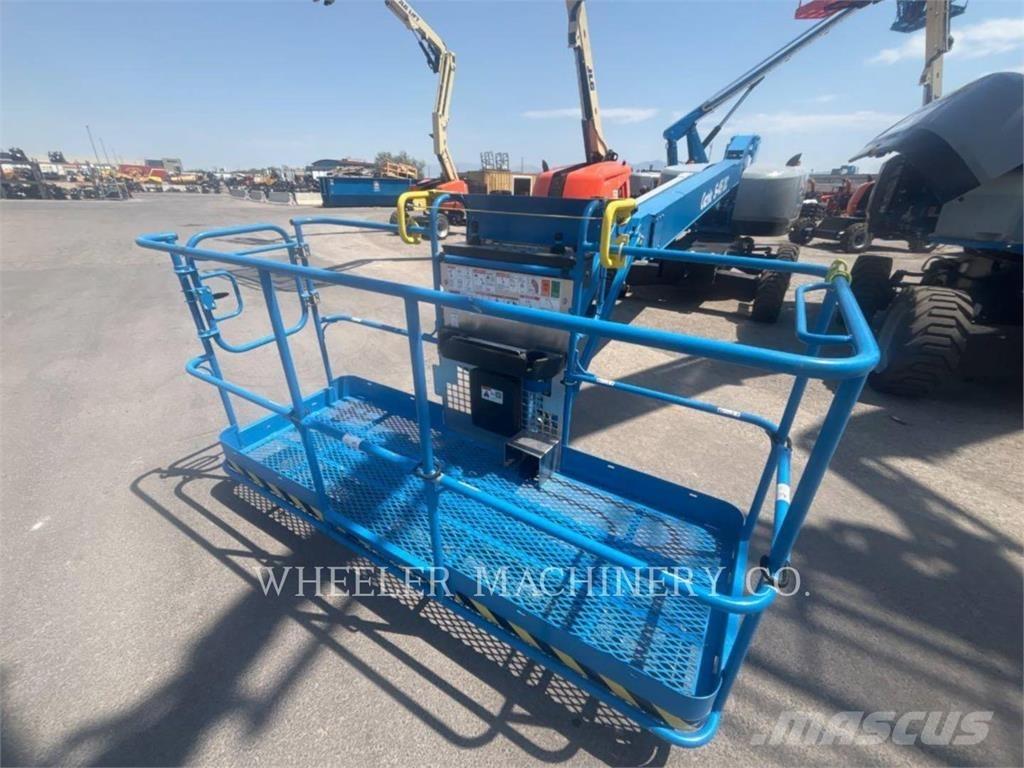 Genie S45XC Bomlifte med knækarm