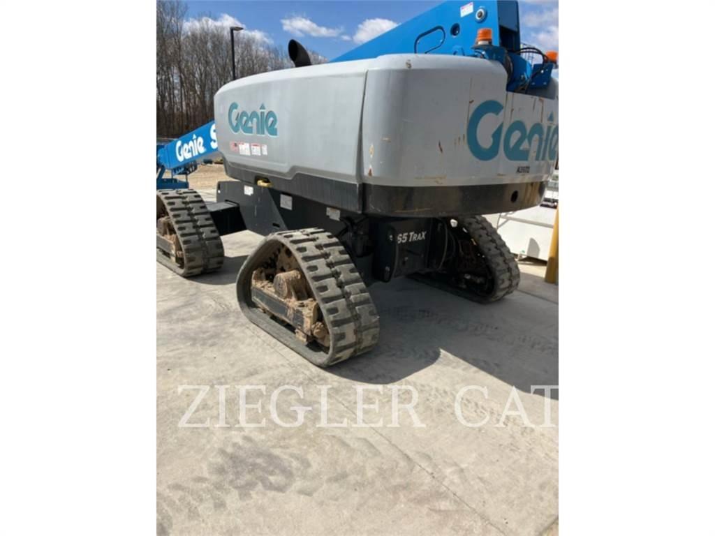 Genie S65TRAX Bomlifte med knækarm