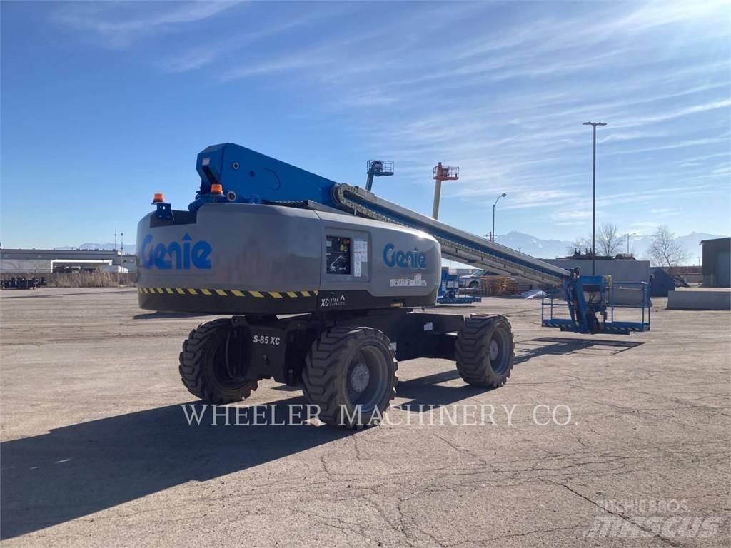 Genie S85XC Bomlifte med knækarm