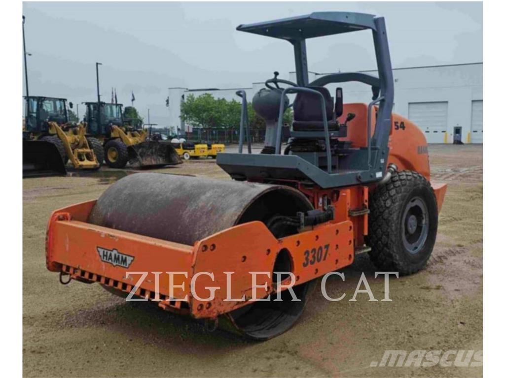 Hamm 3307SMOOTH Jordvibrationstromler