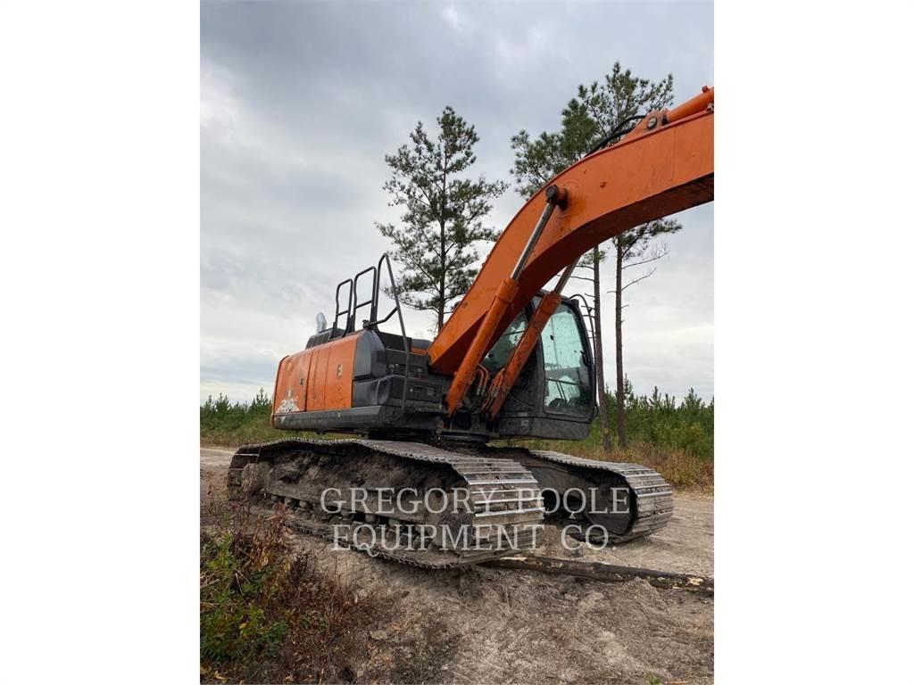 Hitachi 210LC Gravemaskiner på larvebånd