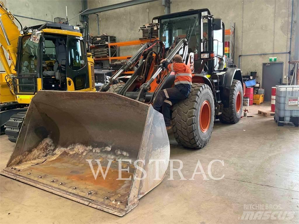 Hitachi ZW180-5B Læssemaskiner på hjul