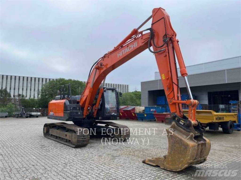 Hitachi ZX210 Gravemaskiner på larvebånd