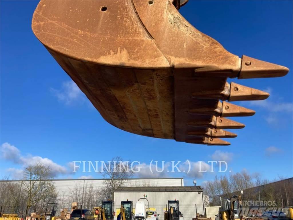 Hitachi ZX210LC-6 Gravemaskiner på larvebånd
