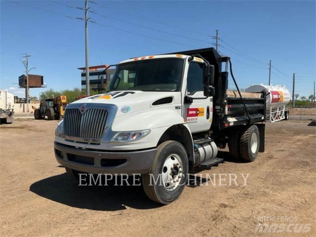 International 6YD DUMP Tankbiler