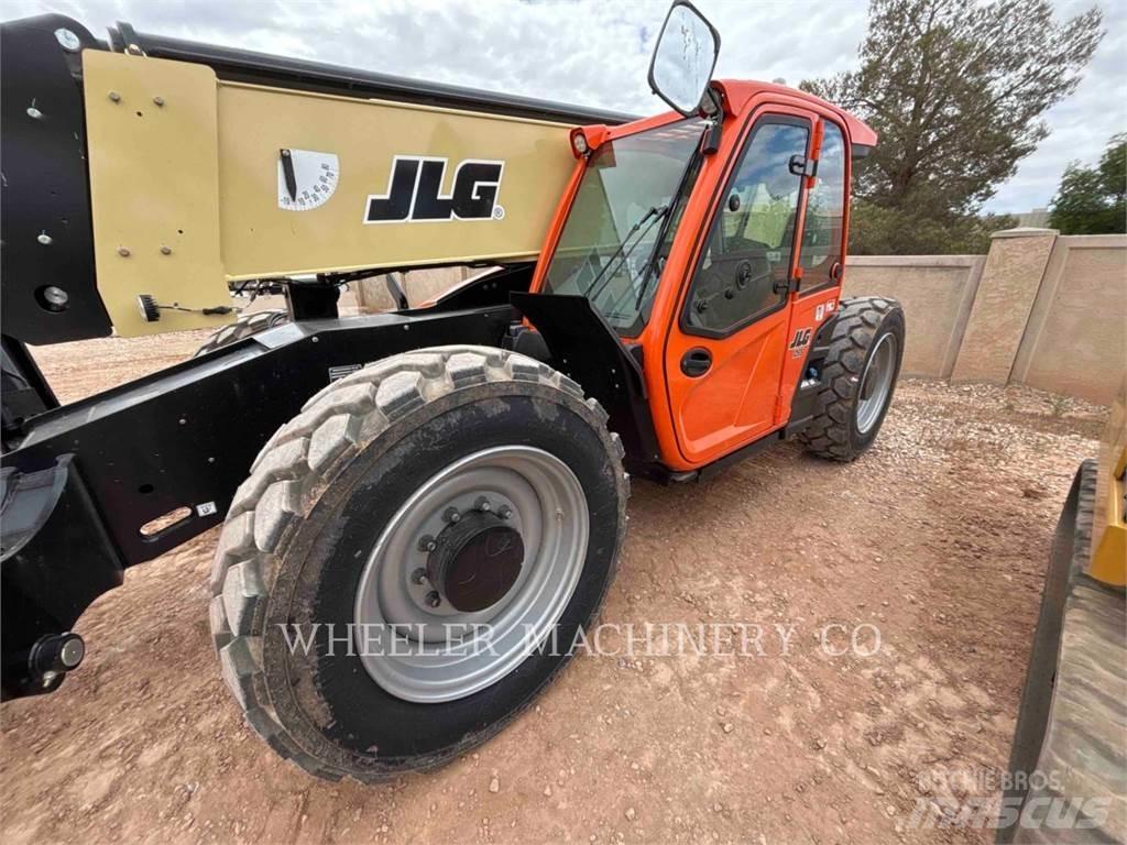 JLG 1055 Teleskoplæssere
