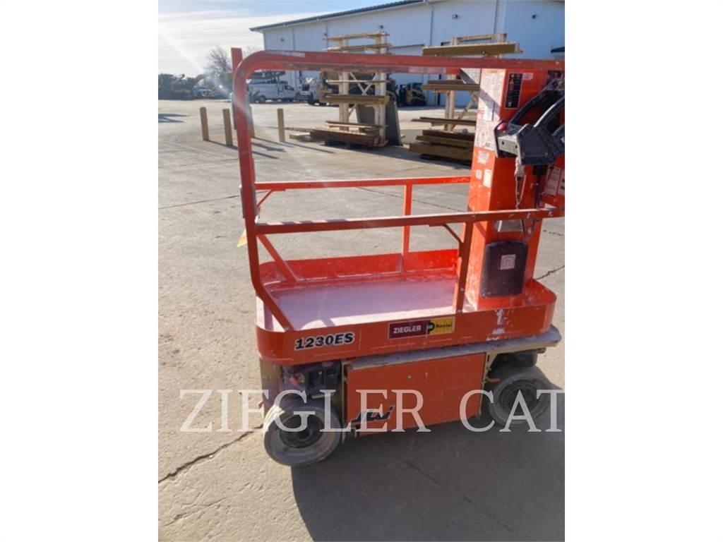 JLG 1230ES Saxlifte