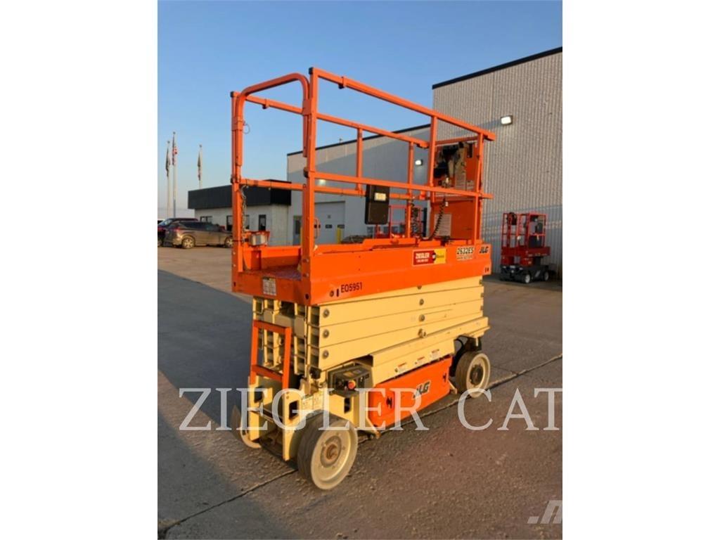 JLG 2632ES Saxlifte