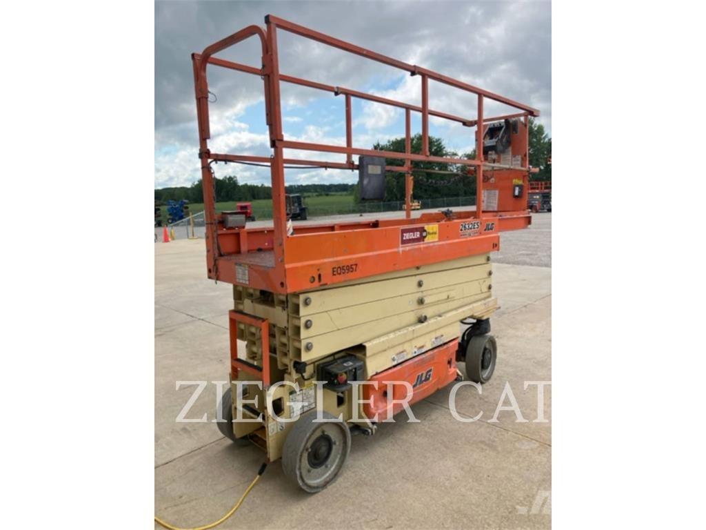 JLG 2632ES Saxlifte