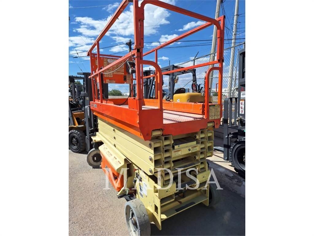 JLG 3246ES Saxlifte