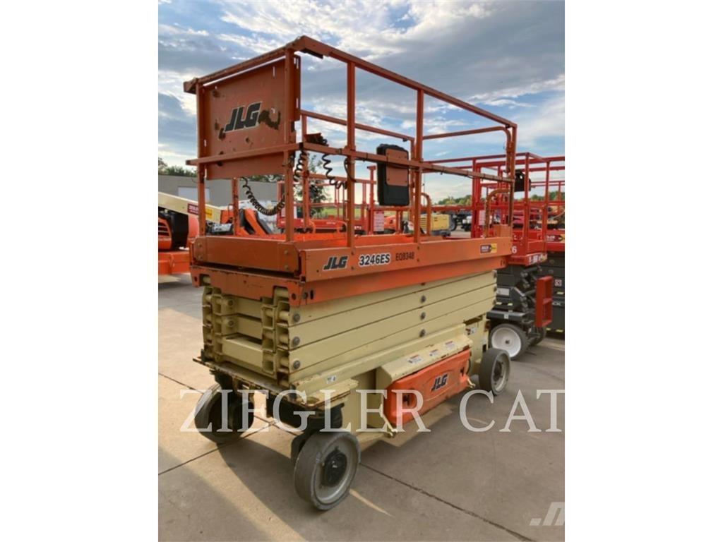 JLG 3246ES Saxlifte