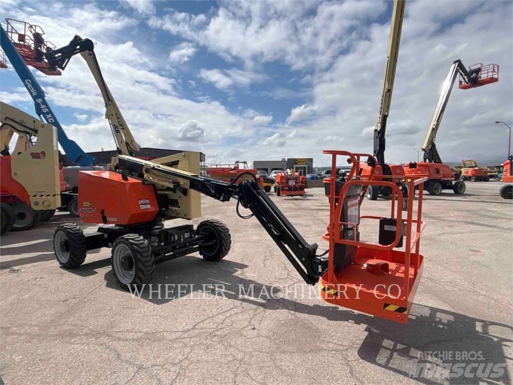 JLG 340AJ Bomlifte med knækarm