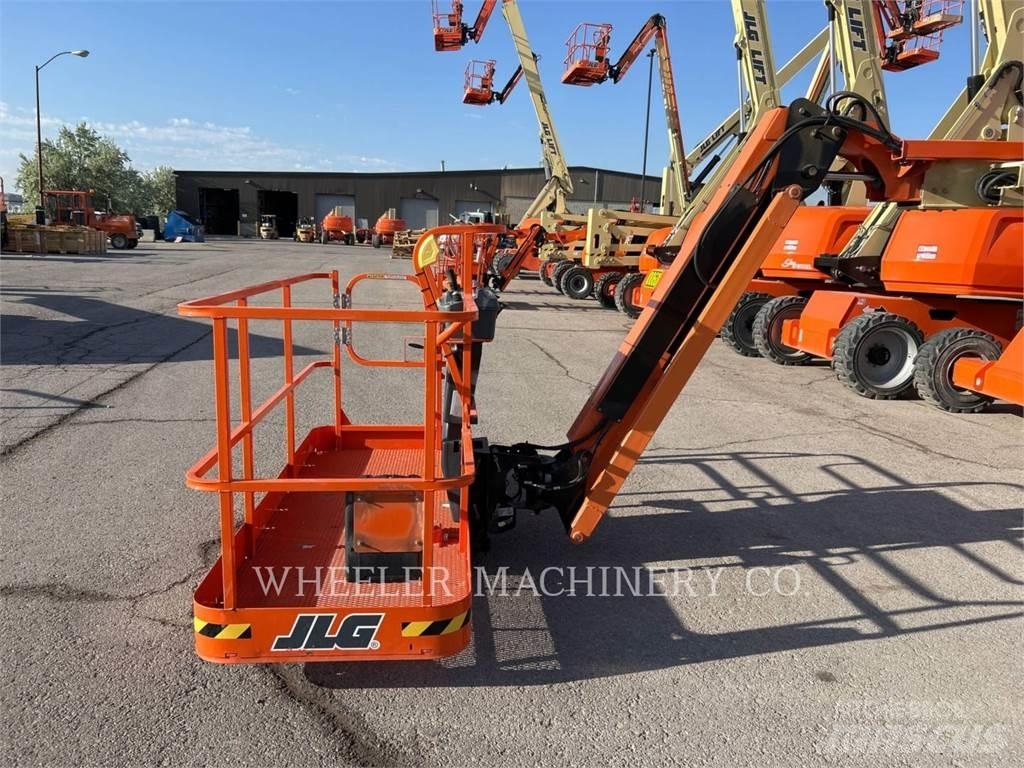 JLG 460SJ Bomlifte med knækarm
