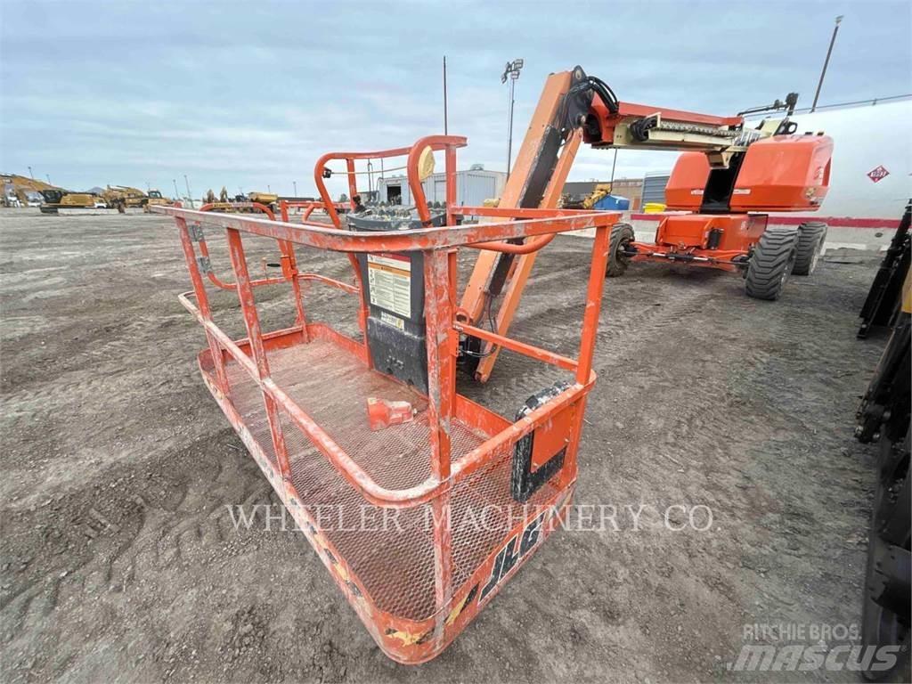JLG 460SJ Bomlifte med knækarm