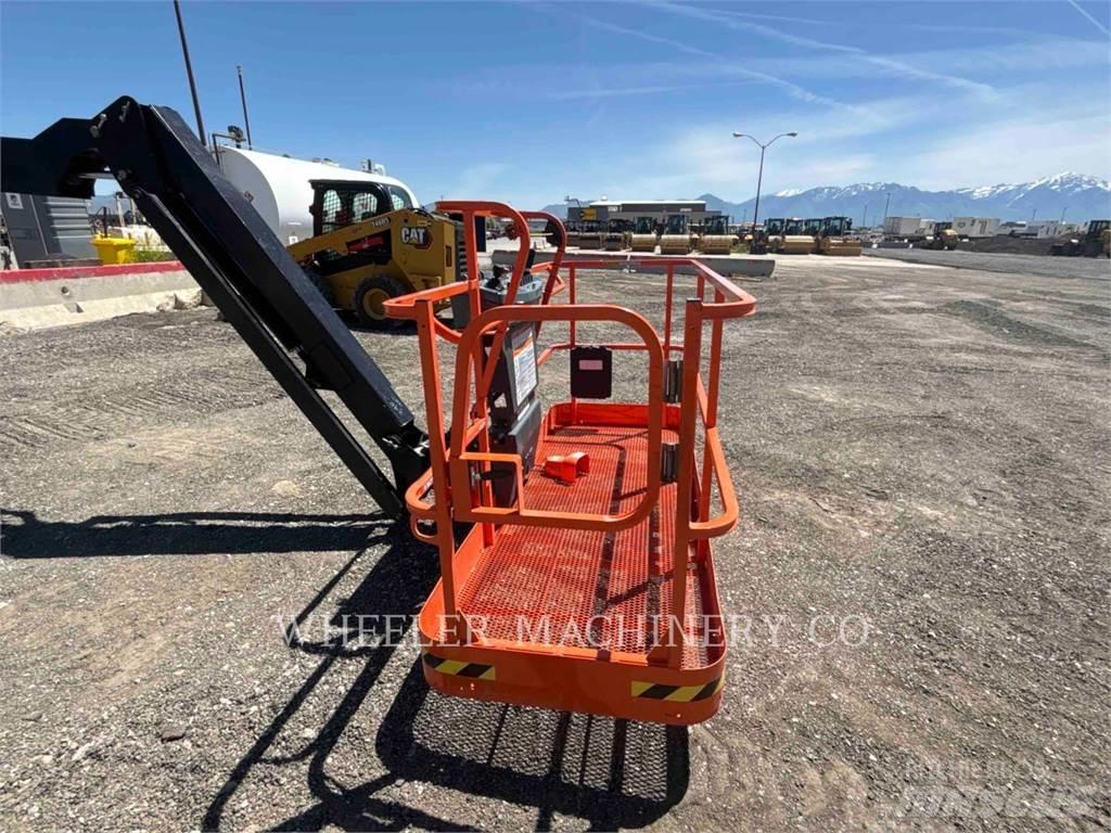 JLG 460SJ Bomlifte med knækarm