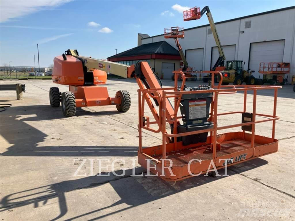 JLG 460SJ Bomlifte med knækarm
