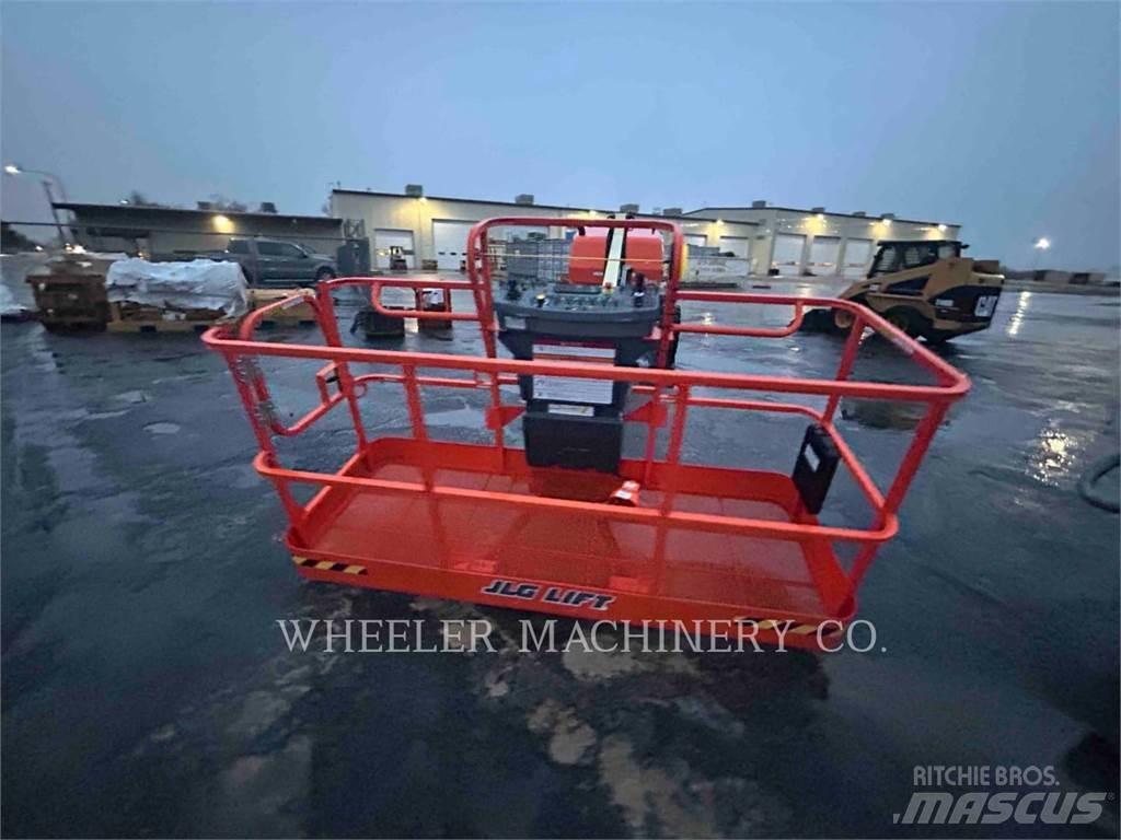 JLG 460SJ SP Bomlifte med knækarm