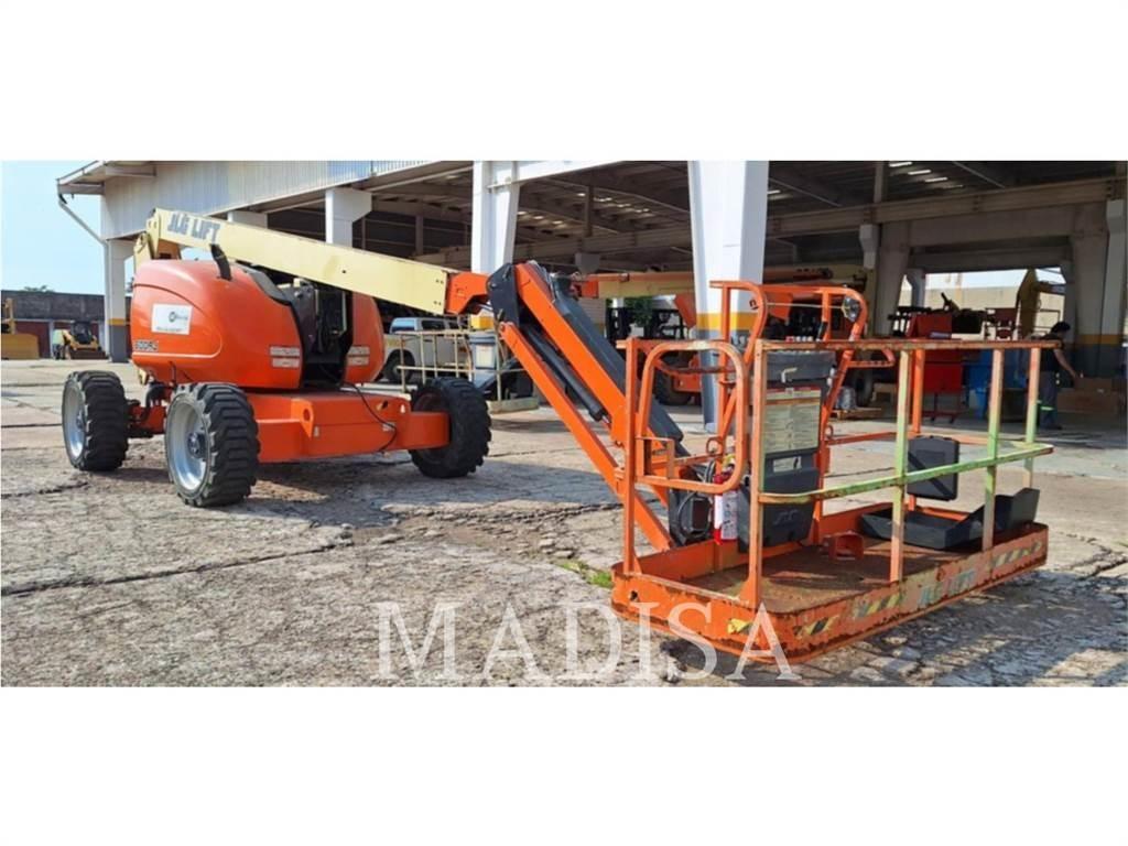 JLG 600AJ Bomlifte med knækarm