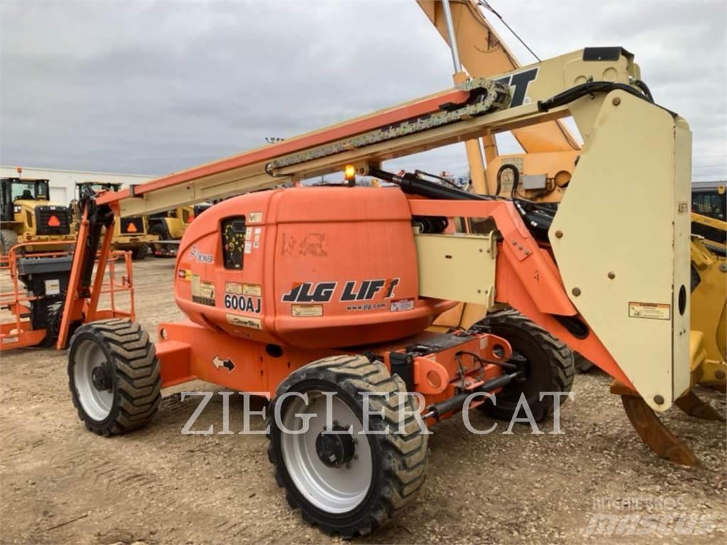 JLG 600AJ Bomlifte med knækarm